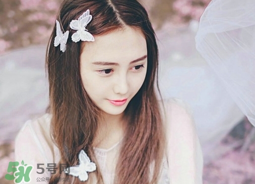 秋天身體燥熱是怎么回事_秋天身體燥熱怎么辦 秋天身體燥熱是怎么回事_秋天身體燥熱怎么辦