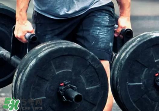 農(nóng)夫行走可以單手嗎？農(nóng)夫行走要沉肩嗎？