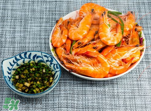 水煮蝦用什么蝦？水煮蝦要放鹽嗎？