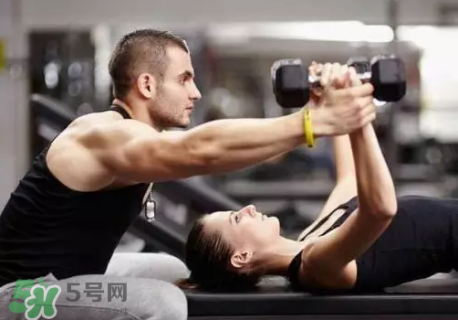 肌酸能和蛋白粉一起吃嗎？肌酸能長(zhǎng)期服用嗎？