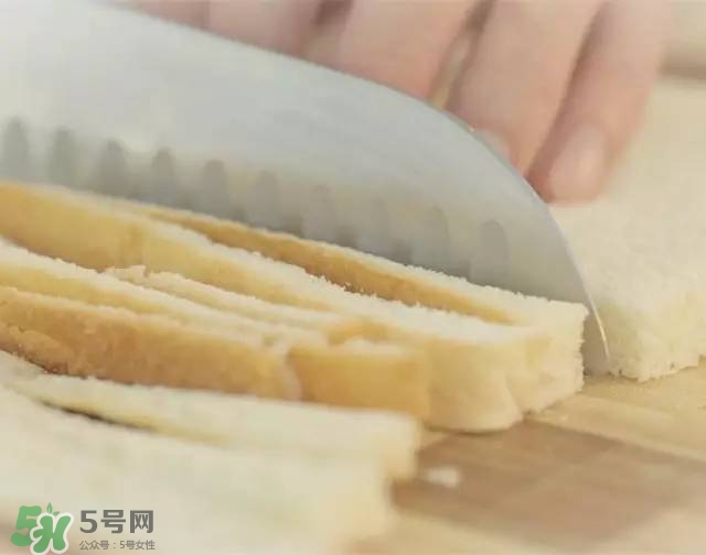 牛油果沙拉怎么做？牛油果沙拉用什么醬？