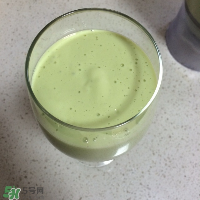 牛油果奶昔怎么做？牛油果奶昔的功效