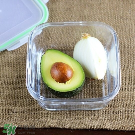 牛油果隔夜了還能吃嗎？牛油果可以冷凍保存嗎？