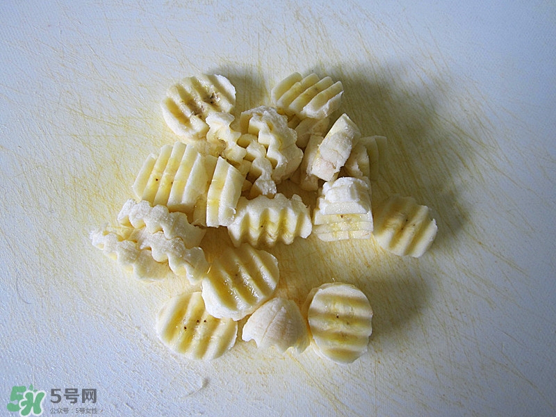 牛油果沙拉怎么做？牛油果沙拉用什么醬？