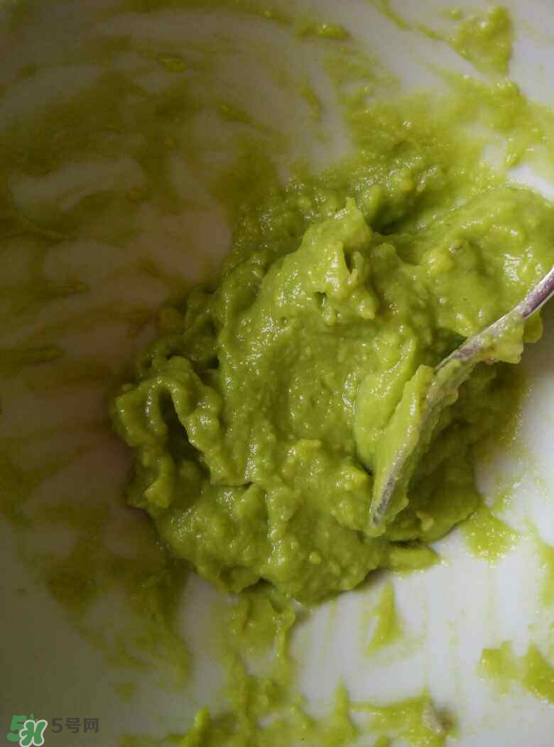 牛油果沙拉怎么做？牛油果沙拉用什么醬？