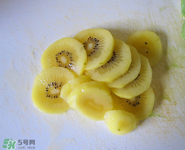 牛油果沙拉怎么做？牛油果沙拉用什么醬？