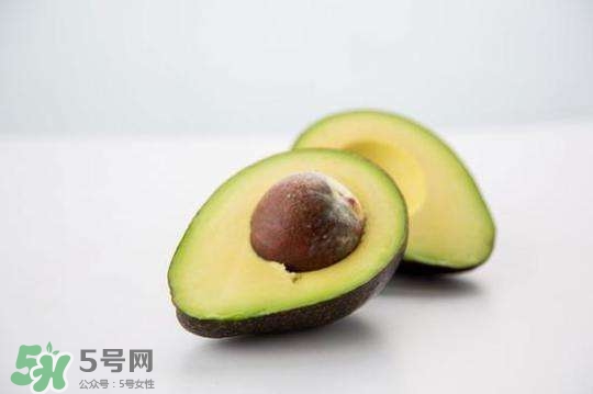 牛油果油寶寶可以吃嗎？牛油果油和核桃油哪個(gè)好？