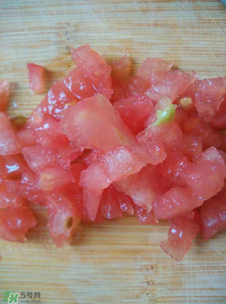 牛油果沙拉怎么做？牛油果沙拉用什么醬？