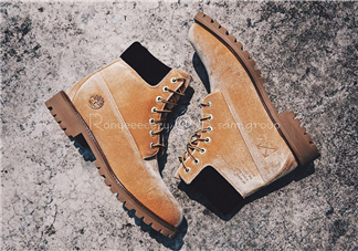 off white與timberland聯(lián)名6英寸大黃靴實(shí)物什么樣？