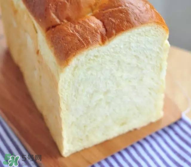 牛油果沙拉怎么做？牛油果沙拉用什么醬？