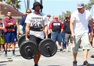 農(nóng)夫行走可以單手嗎？農(nóng)夫行走要沉肩嗎？