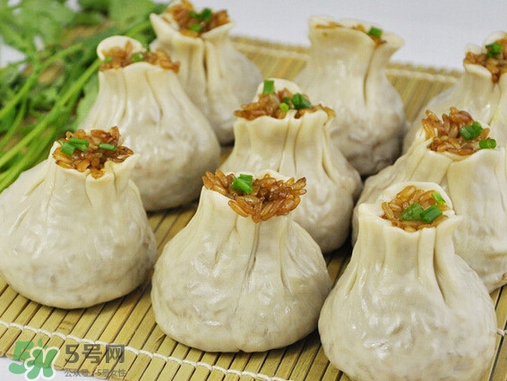 燒麥?zhǔn)鞘裁礀|西？燒麥?zhǔn)悄睦锏奶禺a(chǎn)？