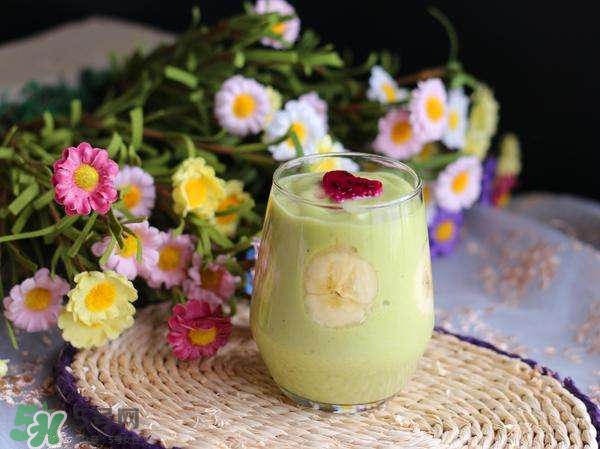牛油果奶昔怎么做？牛油果奶昔的功效