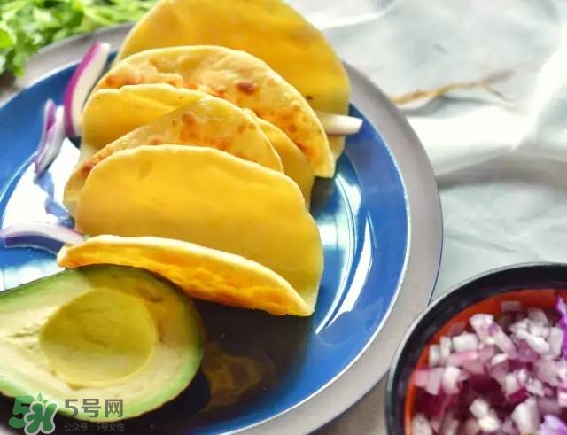 牛油果沙拉怎么做？牛油果沙拉用什么醬？