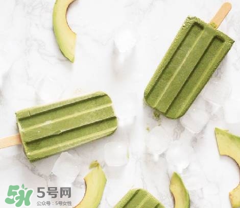 牛油果沙拉怎么做？牛油果沙拉用什么醬？