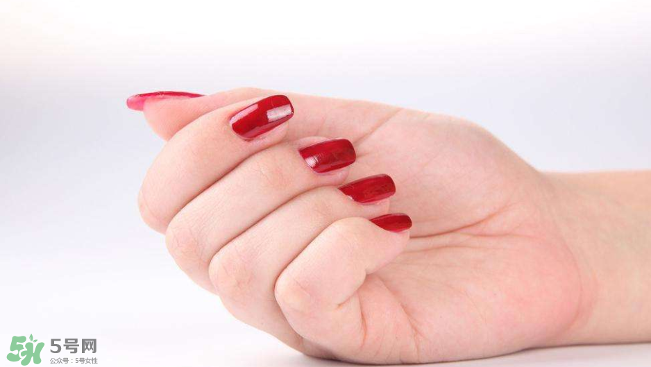 甲周倒刺怎么辦？手部角質(zhì)厚怎么辦？