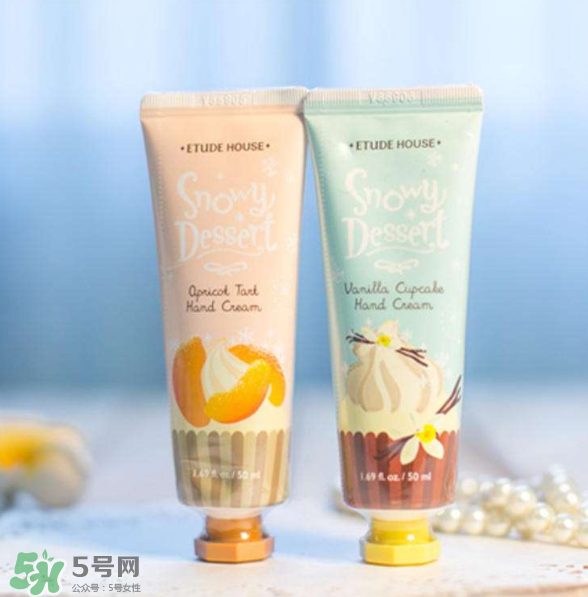 護(hù)手霜分類 你適合涂哪種護(hù)手霜？