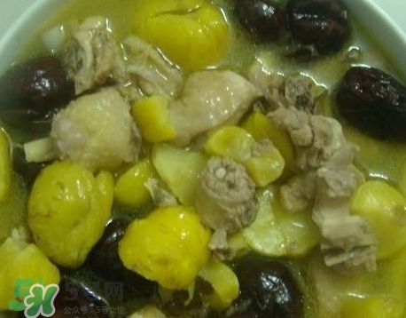 板栗煲雞湯放什么材料_板栗煲雞湯可以加什么 板栗煲雞湯放什么材料_板栗煲雞湯可以加什么