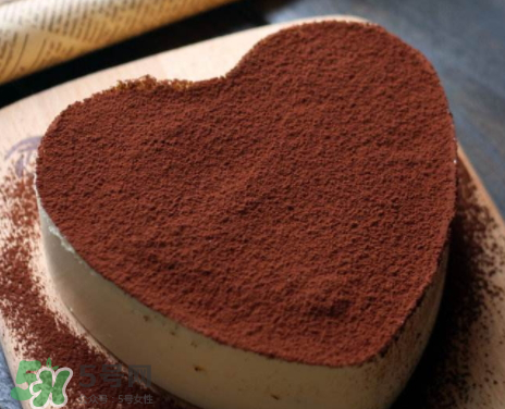 提拉米蘇的熱量高嗎 提拉米蘇的熱量是多少 提拉米蘇的熱量高嗎 提拉米蘇的熱量是多少