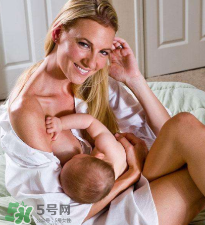 寶寶突然不吃母乳了怎么回事？寶寶不吃母乳是為什么？