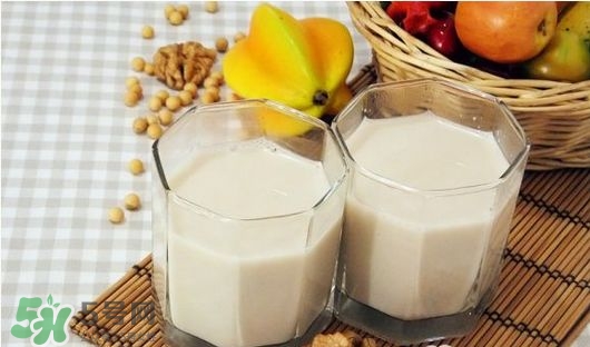 核桃可以和黃豆一起打豆?jié){嗎？核桃和什么一起打豆?jié){好？