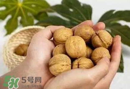 核桃與什么食物相克？核桃和什么一起吃有營養(yǎng)？