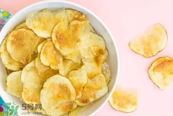 微波爐和烤箱哪個(gè)實(shí)用？微波爐與光波爐有什么區(qū)別