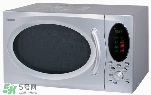 微波爐平板好還是轉(zhuǎn)盤好？微波爐機械式好還是電腦式好