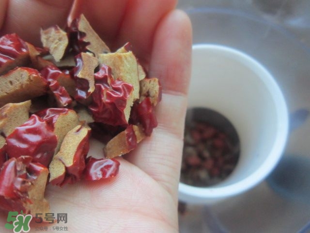 核桃可以和黃豆一起打豆?jié){嗎？核桃和什么一起打豆?jié){好？