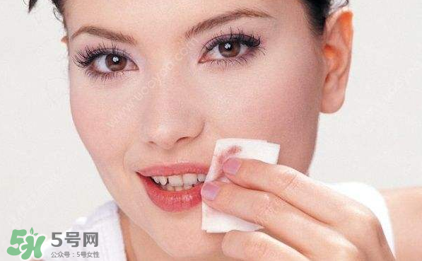 卸妝原理是什么？染唇類唇釉怎么卸干凈?