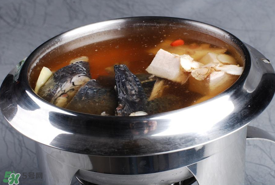 花旗參烏雞湯經(jīng)期可以喝嗎？