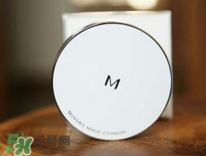 謎尚氣墊BB怎么選色 21號跟23號顏色區(qū)別大嗎 謎尚氣墊BB怎么選色 21號跟23號顏色區(qū)別大嗎