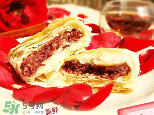 玫瑰月餅好吃嗎 玫瑰月餅孕婦可以吃嗎 玫瑰月餅好吃嗎 玫瑰月餅孕婦可以吃嗎