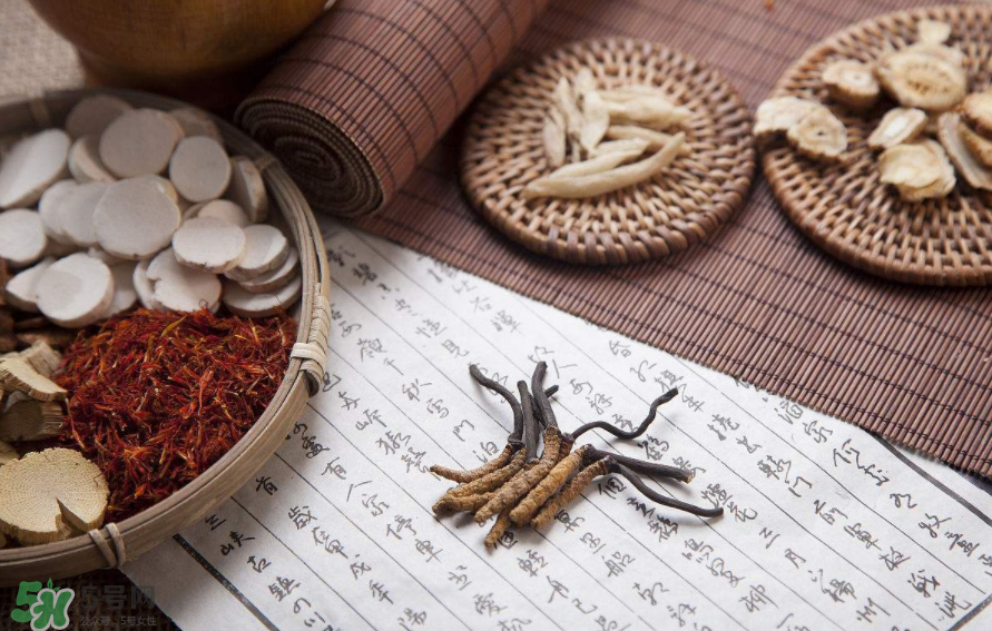 清熱降火的中藥有哪些？清熱降火的中藥大全