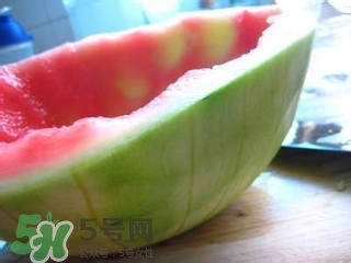 醋泡洋蔥能降血壓嗎？哪些食物可以降血壓？