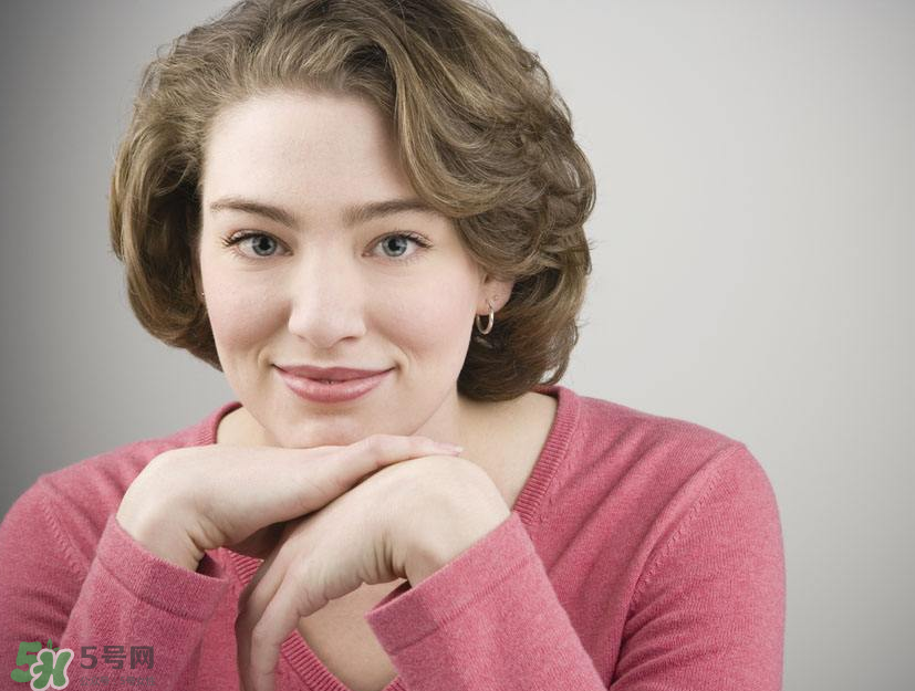 乳腺炎是乳腺增生嗎？乳腺炎和乳腺增生有什么區(qū)別？