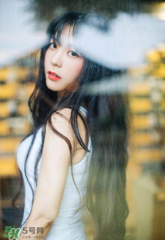 乳腺炎應(yīng)該掛什么科？乳腺炎應(yīng)該做什么檢查？