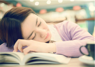 乳腺炎應(yīng)該吃什么？乳腺炎應(yīng)該注意什么？