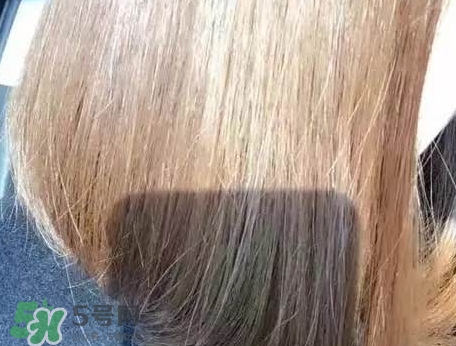 護(hù)發(fā)素能軟化頭發(fā)嗎？護(hù)發(fā)素能讓頭發(fā)變軟嗎？