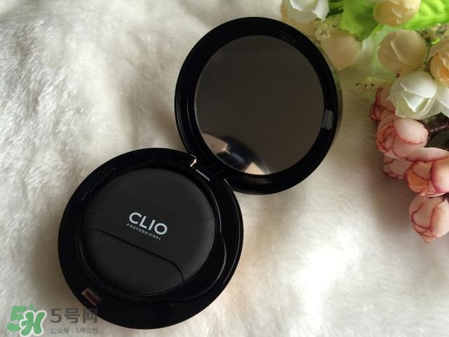 粉底液和氣墊哪個好用 粉底液和氣墊的區(qū)別 粉底液和氣墊哪個好用 粉底液和氣墊的區(qū)別