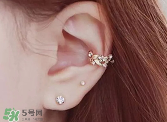 耳洞打什么位置好看？打耳洞痛不痛？