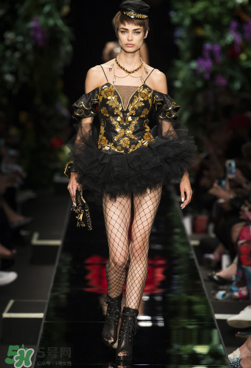 moschino2018春夏系列服裝怎么樣_好看嗎？