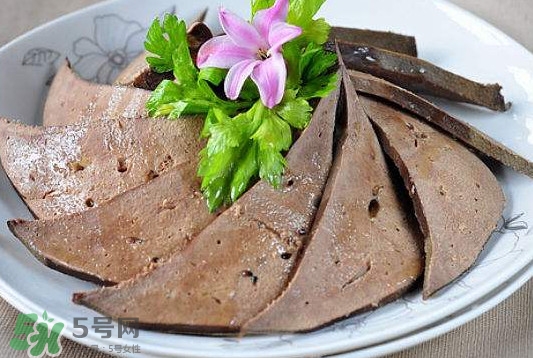 豬肝是發(fā)物嗎？豬肝是回奶的嗎