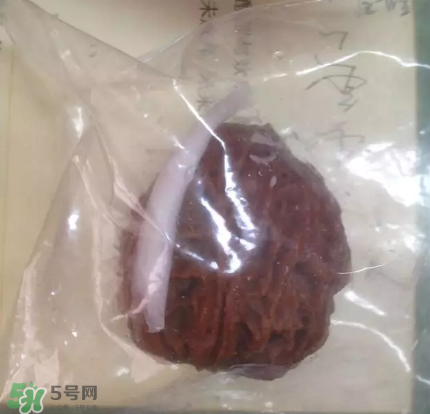 核桃開裂怎么辦？核桃為什么會(huì)開裂？