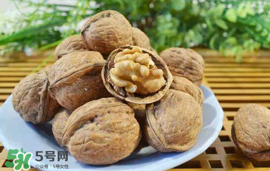 核桃的營養(yǎng)價值是什么？核桃的營養(yǎng)成分