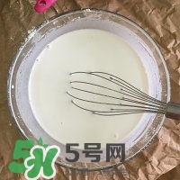 榴蓮冰皮月餅的做法？榴蓮冰皮月餅價(jià)格