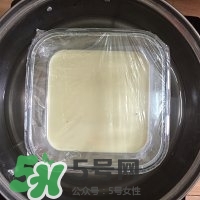 榴蓮冰皮月餅的做法？榴蓮冰皮月餅價(jià)格