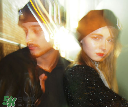 gallerie與adidas聯(lián)名款帽子多少錢_在哪買？