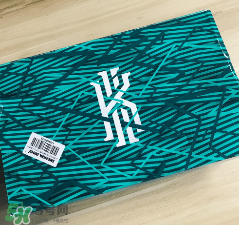 nike kyrie3 mamba mentality怎么樣？歐文3李小龍配色開箱測(cè)評(píng)