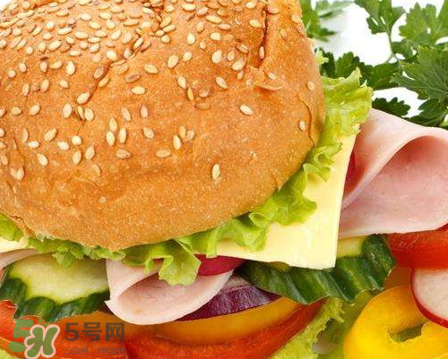 德克士萌萌噠肥牛堡多少錢 德克士萌萌噠肥牛堡好吃嗎 德克士萌萌噠肥牛堡多少錢 德克士萌萌噠肥牛堡好吃嗎